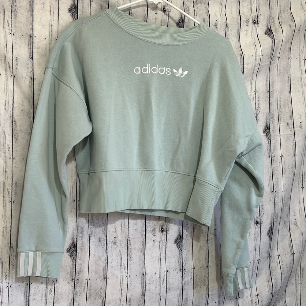 Adidas pull over sweatshirt